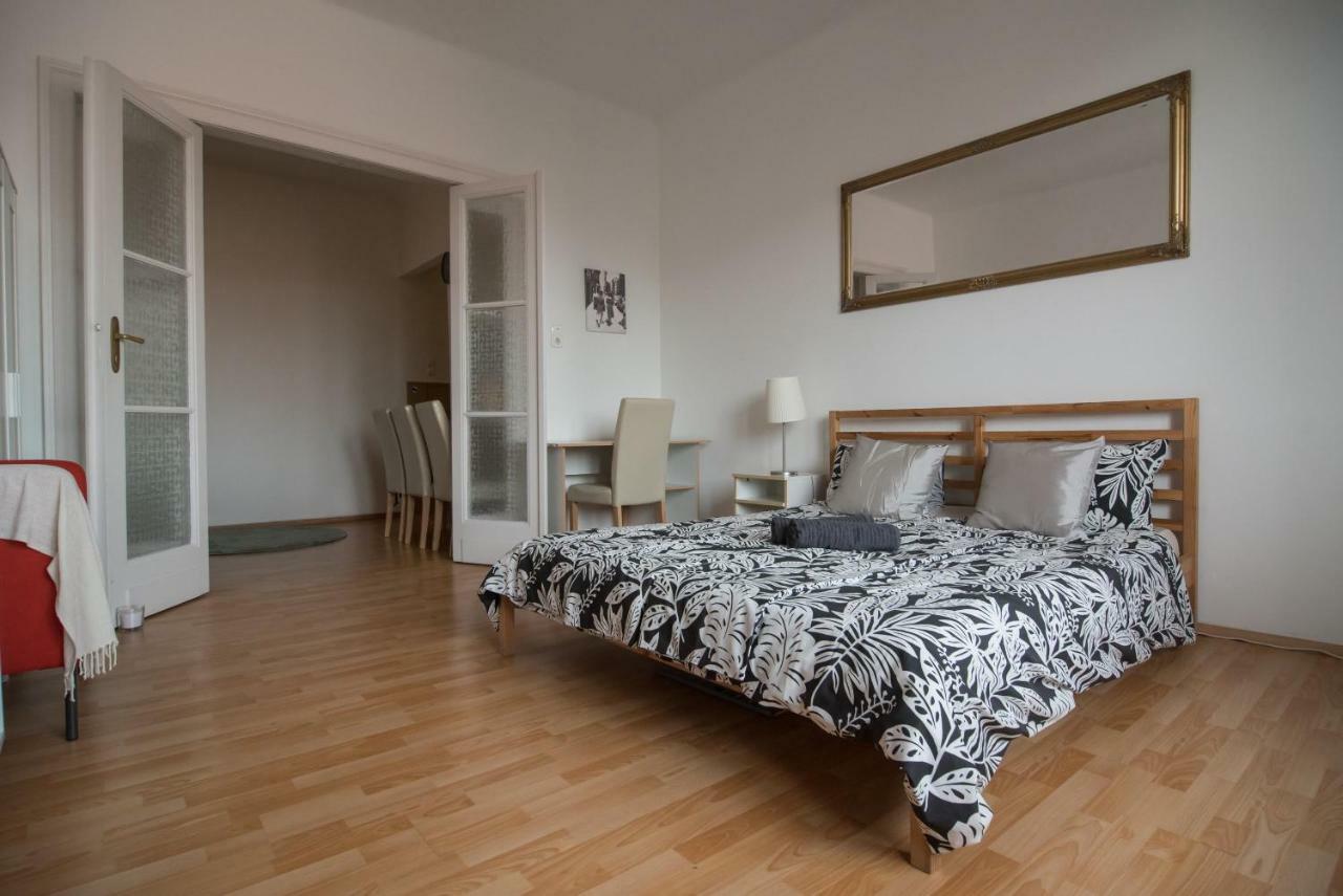 Panorama Apartment Boedapest Buitenkant foto